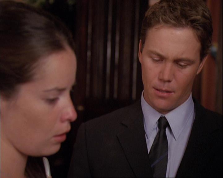 Charmed-Online_dot_net-4x01-2CharmedAgain0435.jpg