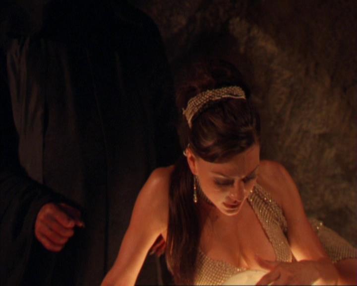 Charmed-Online_dot_net-4x01-2CharmedAgain0553.jpg