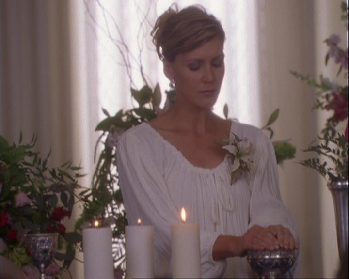Charmed-Online_dot_net-4x01-2CharmedAgain0641.jpg