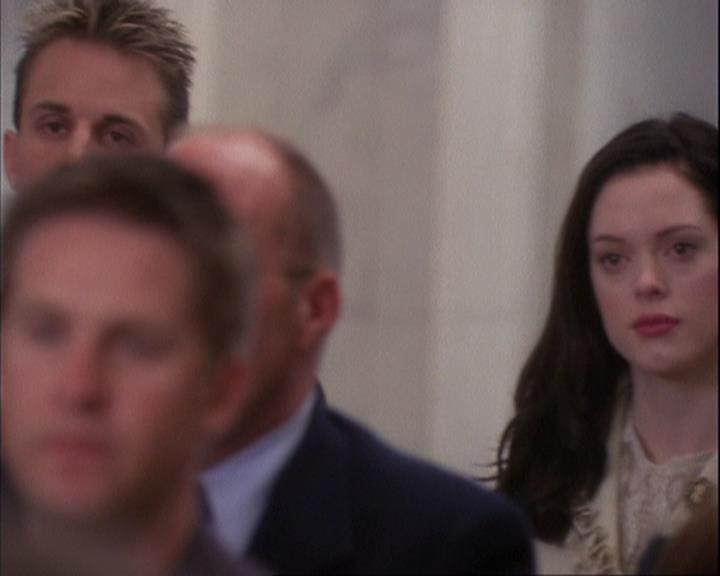 Charmed-Online_dot_net-4x01-2CharmedAgain0651.jpg