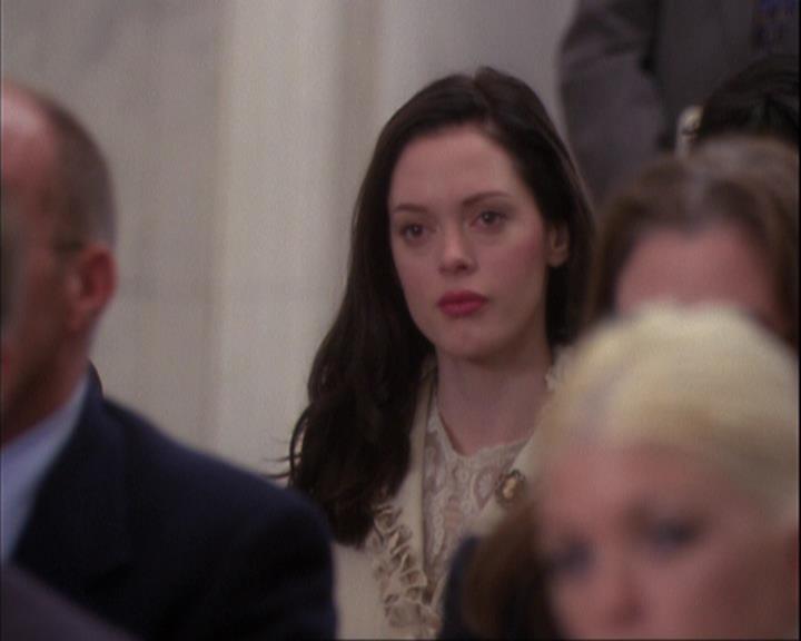 Charmed-Online_dot_net-4x01-2CharmedAgain0654.jpg