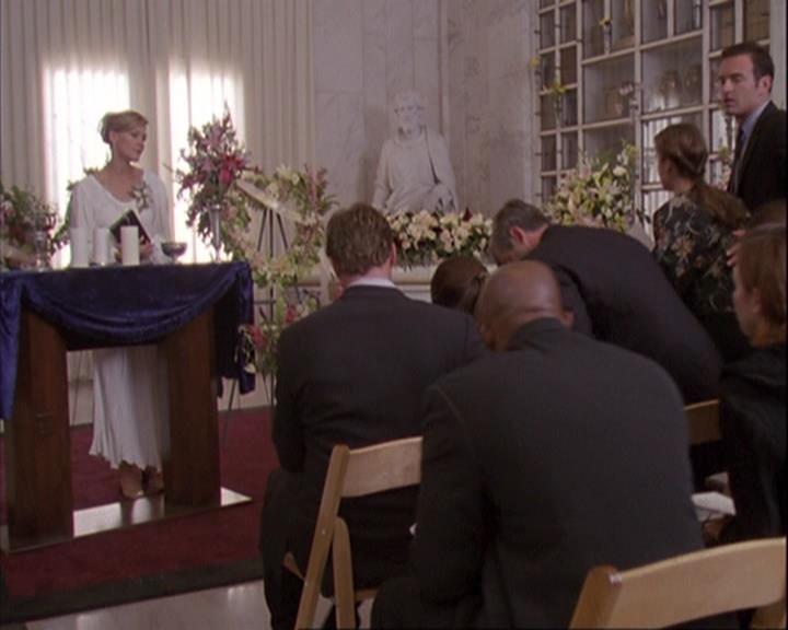 Charmed-Online_dot_net-4x01-2CharmedAgain0655.jpg
