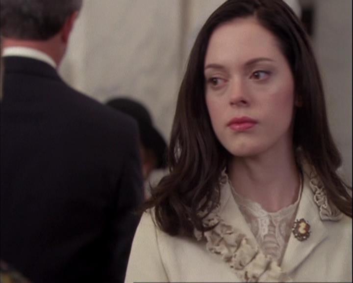 Charmed-Online_dot_net-4x01-2CharmedAgain0686.jpg