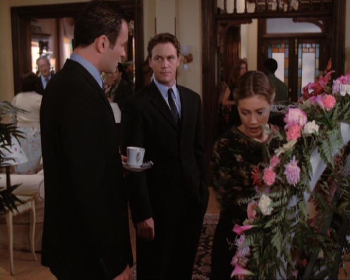 Charmed-Online_dot_net-4x01-2CharmedAgain0805.jpg