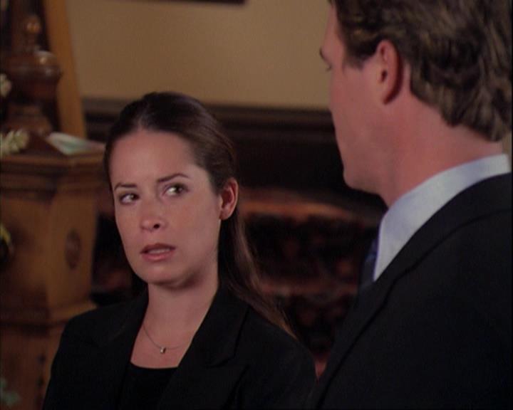 Charmed-Online_dot_net-4x01-2CharmedAgain0853.jpg