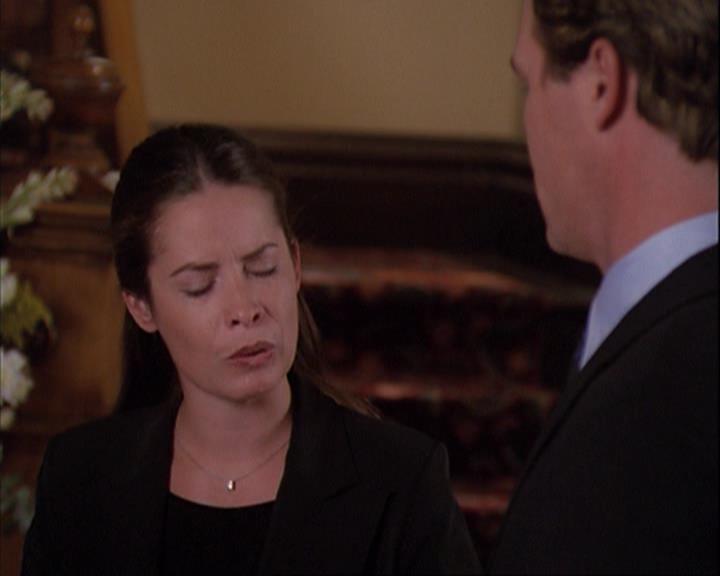 Charmed-Online_dot_net-4x01-2CharmedAgain0865.jpg