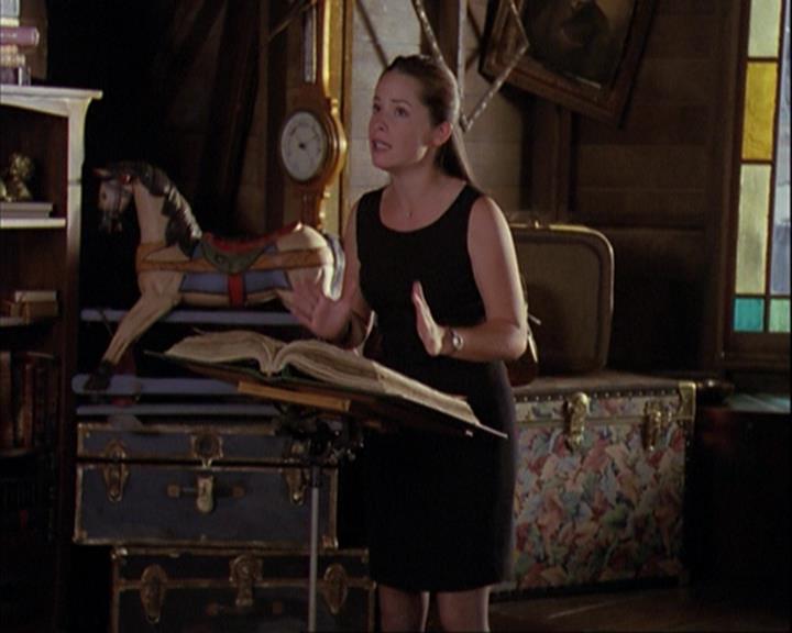 Charmed-Online_dot_net-4x01-2CharmedAgain0991.jpg