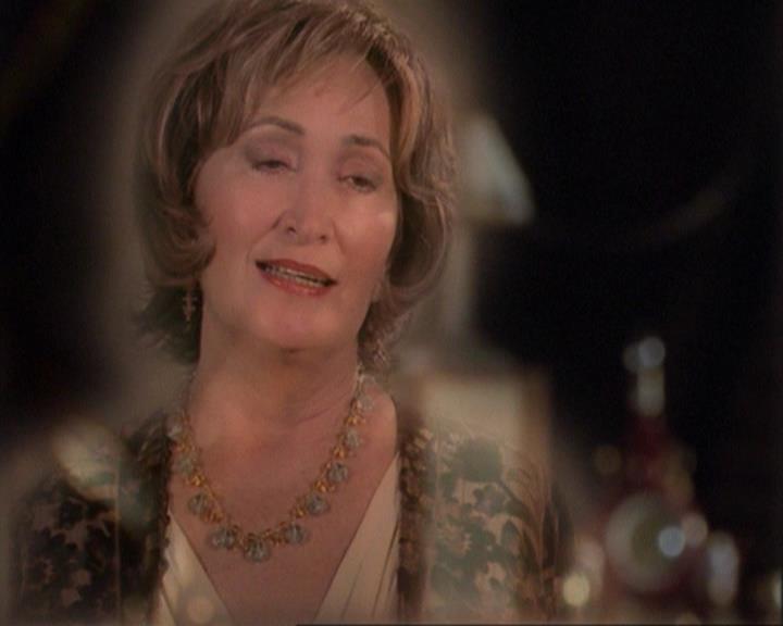 Charmed-Online_dot_net-4x01-2CharmedAgain1022.jpg