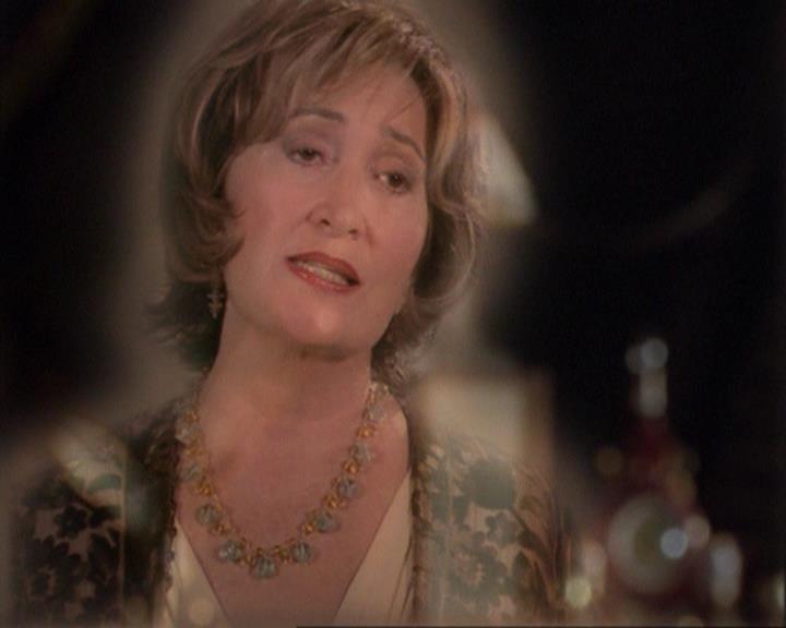 Charmed-Online_dot_net-4x01-2CharmedAgain1062.jpg