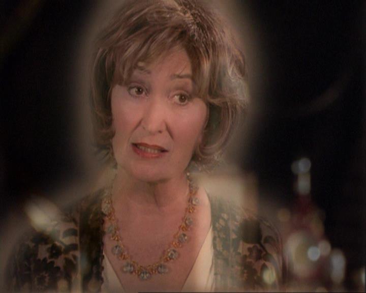 Charmed-Online_dot_net-4x01-2CharmedAgain1096.jpg