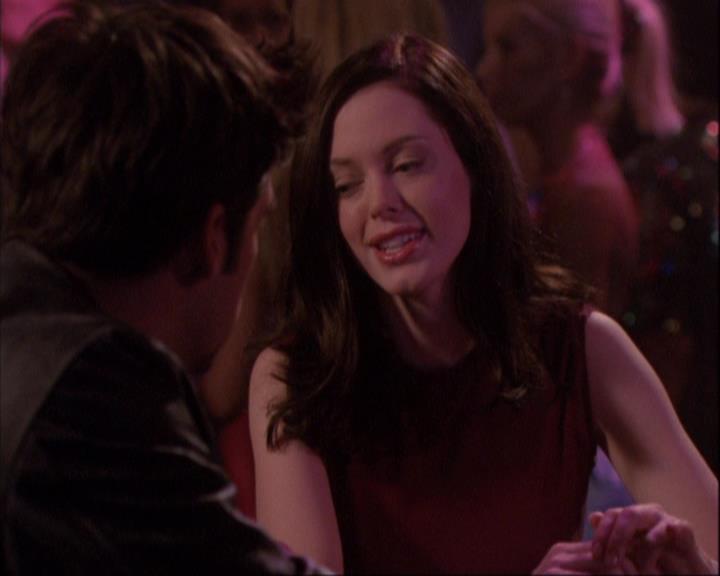 Charmed-Online_dot_net-4x01-2CharmedAgain1197.jpg