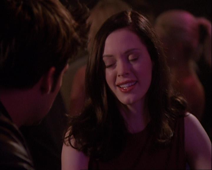 Charmed-Online_dot_net-4x01-2CharmedAgain1204.jpg