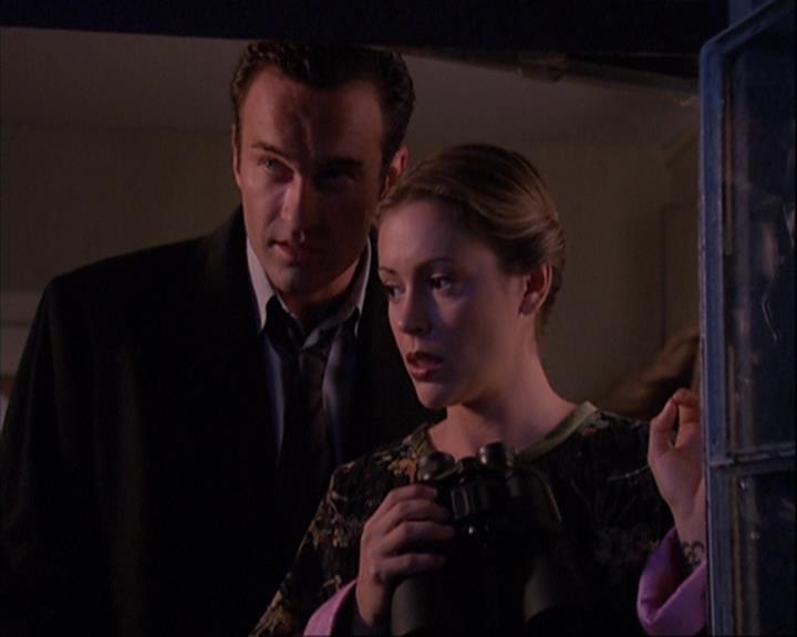 Charmed-Online_dot_net-4x01-2CharmedAgain1353.jpg