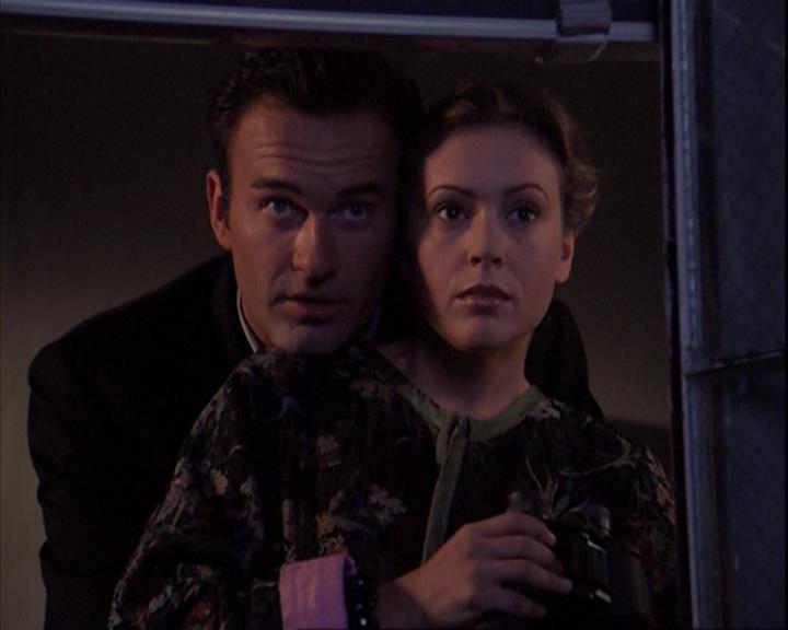 Charmed-Online_dot_net-4x01-2CharmedAgain1393.jpg
