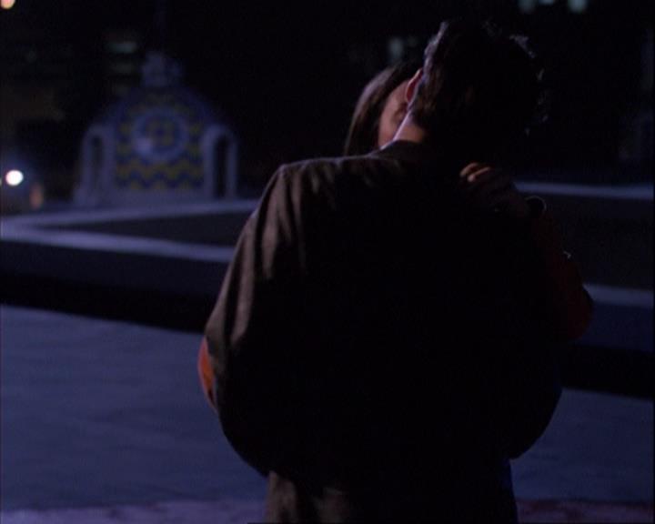 Charmed-Online_dot_net-4x01-2CharmedAgain1429.jpg