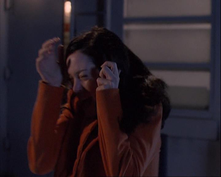 Charmed-Online_dot_net-4x01-2CharmedAgain1458.jpg
