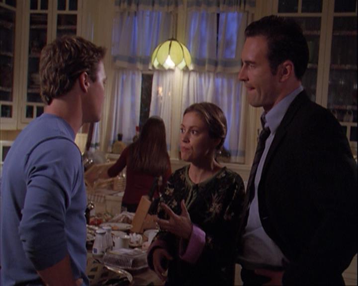 Charmed-Online_dot_net-4x01-2CharmedAgain1517.jpg