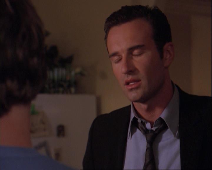 Charmed-Online_dot_net-4x01-2CharmedAgain1539.jpg