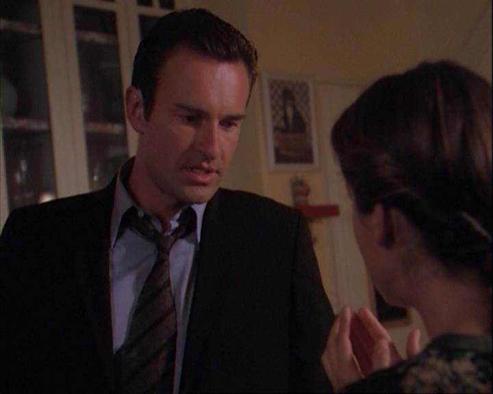 Charmed-Online_dot_net-4x01-2CharmedAgain1552.jpg