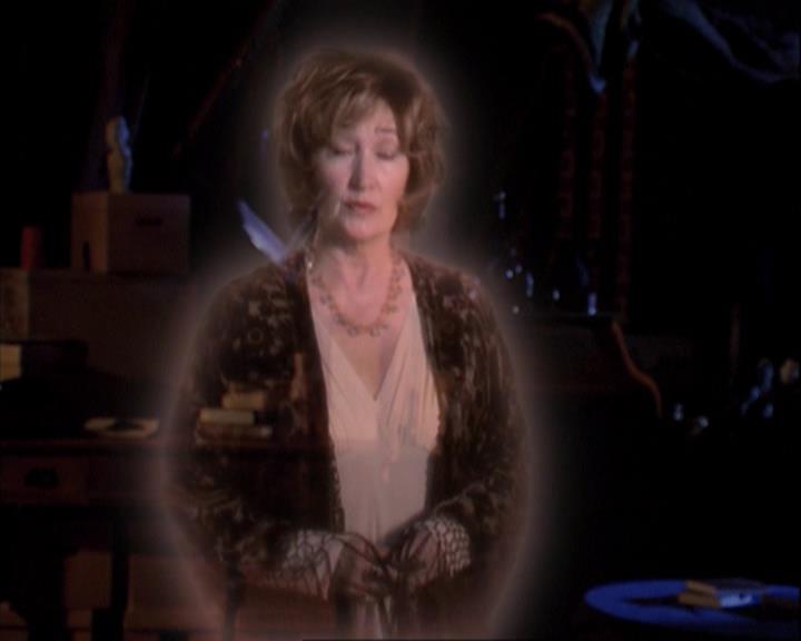 Charmed-Online_dot_net-4x01-2CharmedAgain1865.jpg