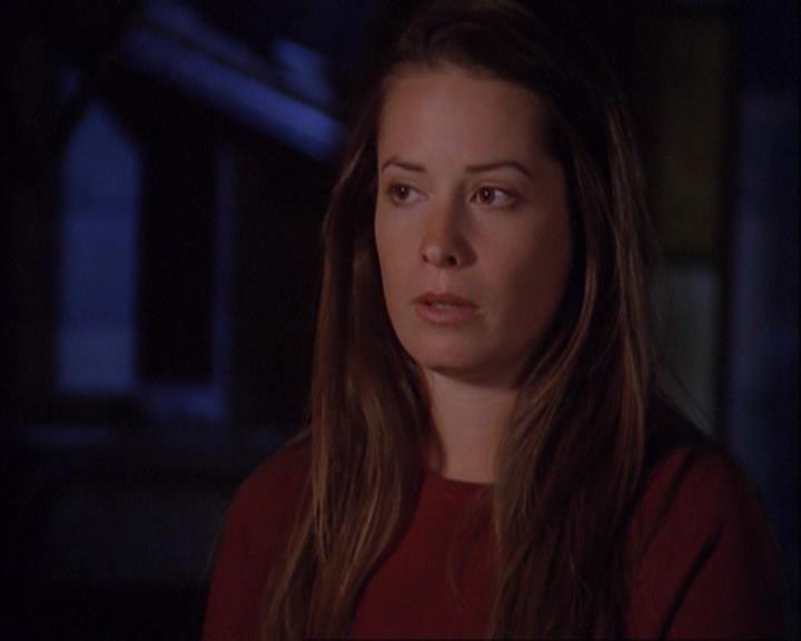 Charmed-Online_dot_net-4x01-2CharmedAgain1867.jpg