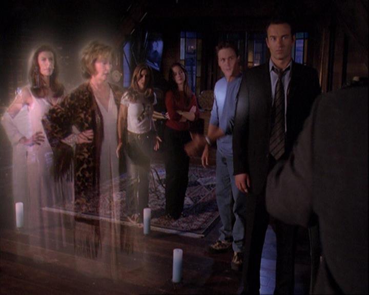 Charmed-Online_dot_net-4x01-2CharmedAgain2087.jpg
