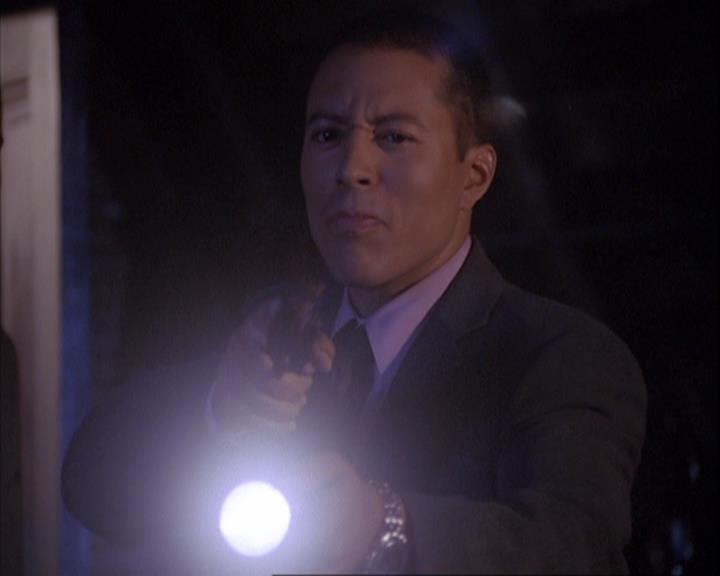 Charmed-Online_dot_net-4x01-2CharmedAgain2095.jpg