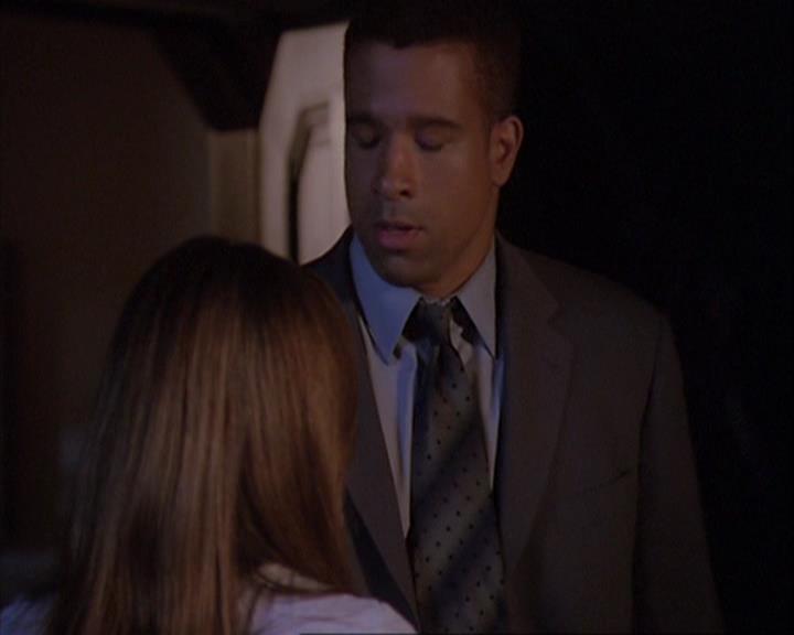 Charmed-Online_dot_net-4x01-2CharmedAgain2120.jpg