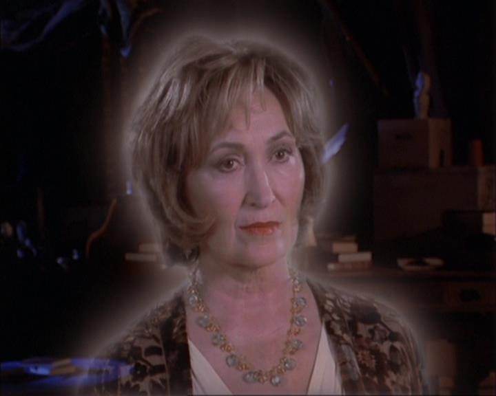 Charmed-Online_dot_net-4x01-2CharmedAgain2219.jpg
