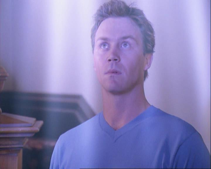 Charmed-Online_dot_net-4x01-2CharmedAgain2303.jpg