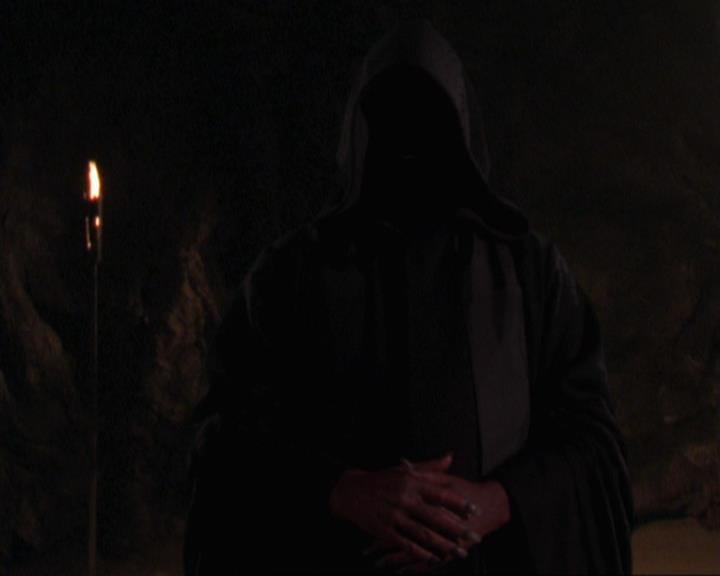 Charmed-Online_dot_net-4x01-2CharmedAgain2404.jpg