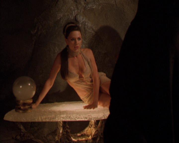 Charmed-Online_dot_net-4x01-2CharmedAgain2408.jpg