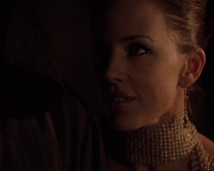 Charmed-Online_dot_net-4x01-2CharmedAgain2452.jpg
