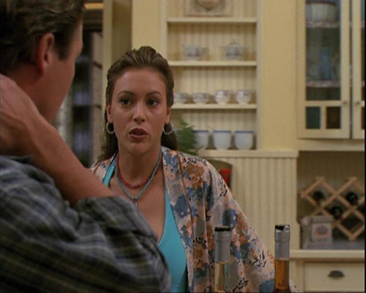 Charmed-Online_dot_net-4x01-2CharmedAgain2560.jpg