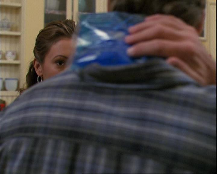 Charmed-Online_dot_net-4x01-2CharmedAgain2562.jpg