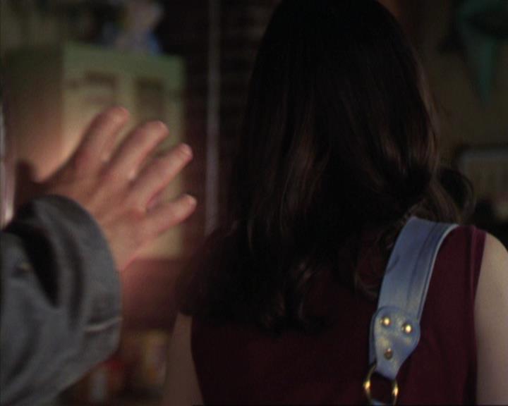 Charmed-Online_dot_net-4x01-2CharmedAgain2810.jpg