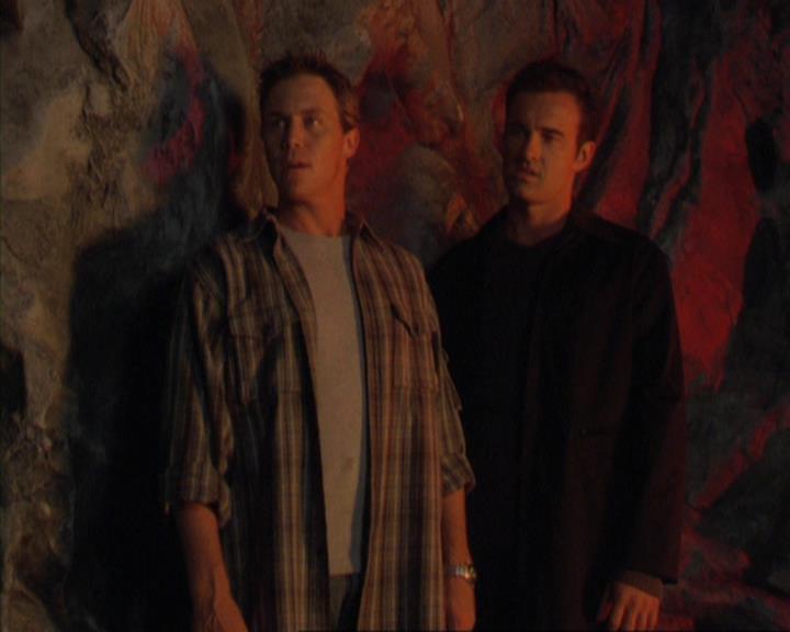 Charmed-Online_dot_net-4x01-2CharmedAgain2862.jpg