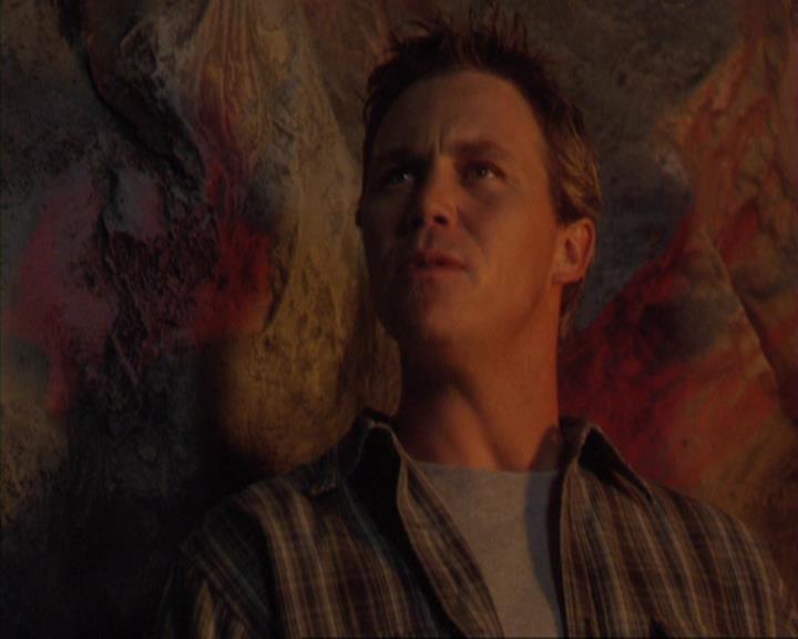 Charmed-Online_dot_net-4x01-2CharmedAgain2876.jpg