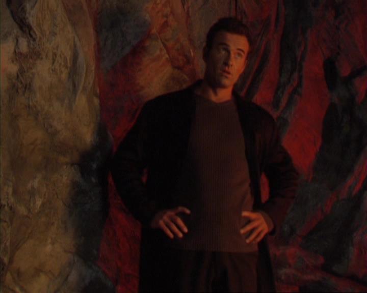 Charmed-Online_dot_net-4x01-2CharmedAgain2909.jpg