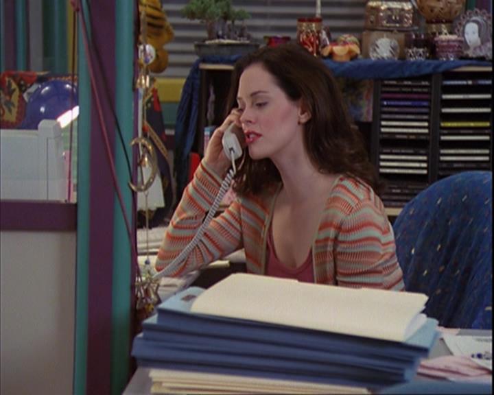 Charmed-Online_dot_net-4x01-2CharmedAgain2921.jpg