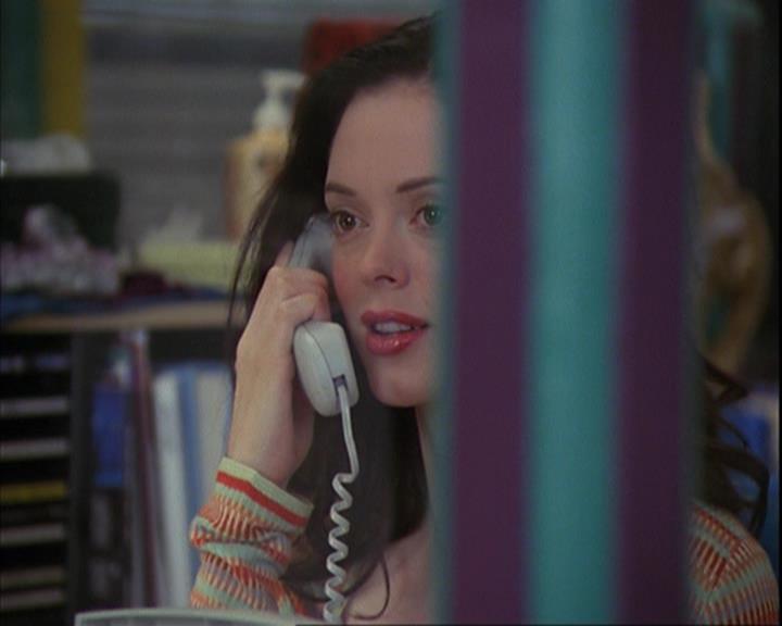Charmed-Online_dot_net-4x01-2CharmedAgain2979.jpg