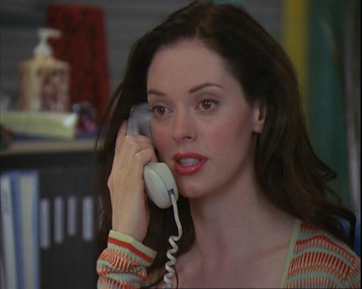 Charmed-Online_dot_net-4x01-2CharmedAgain2983.jpg