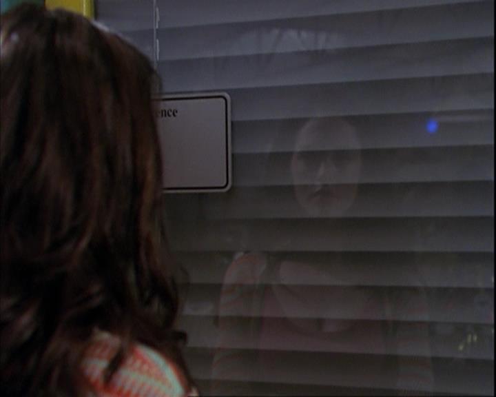 Charmed-Online_dot_net-4x01-2CharmedAgain3016.jpg