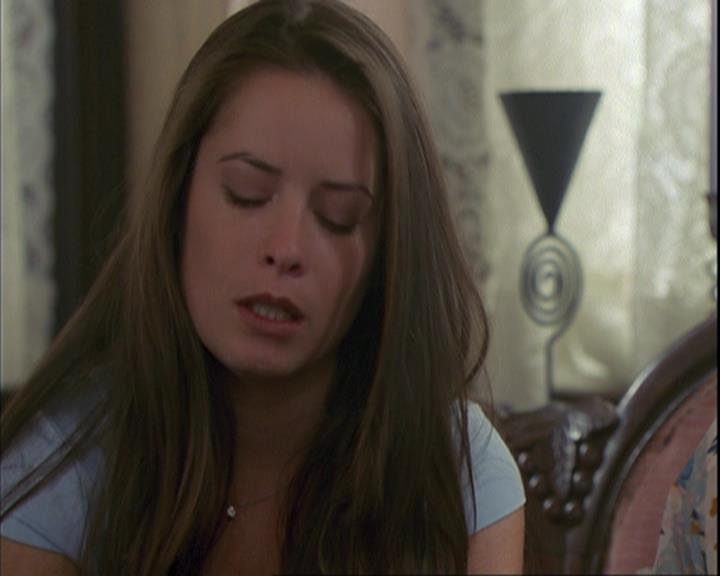 Charmed-Online_dot_net-4x01-2CharmedAgain3155.jpg