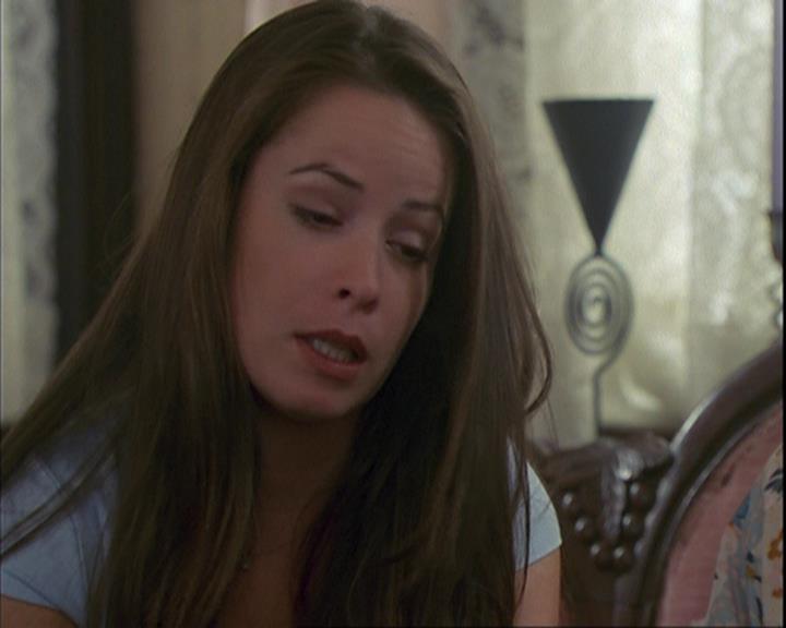 Charmed-Online_dot_net-4x01-2CharmedAgain3157.jpg