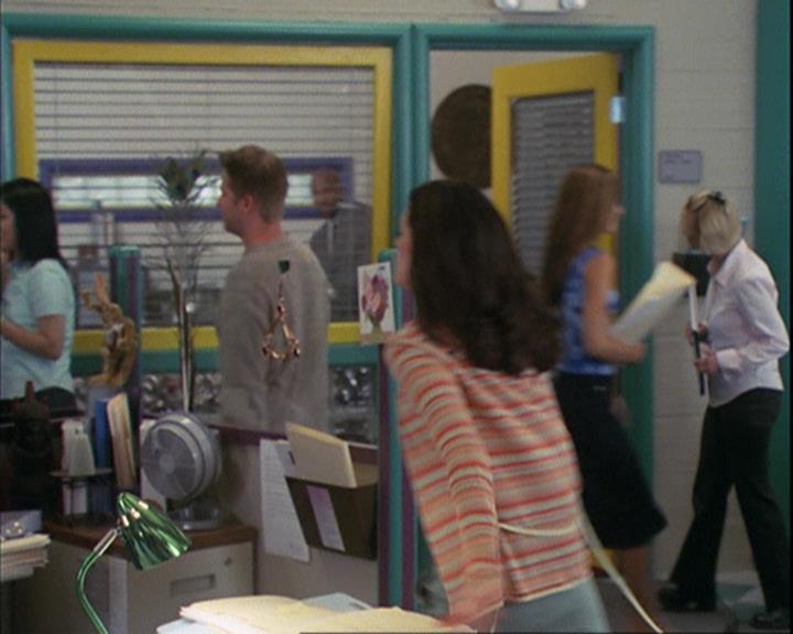Charmed-Online_dot_net-4x01-2CharmedAgain3221.jpg