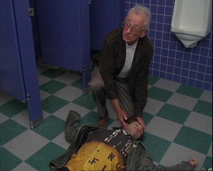 Charmed-Online_dot_net-4x01-2CharmedAgain3232.jpg