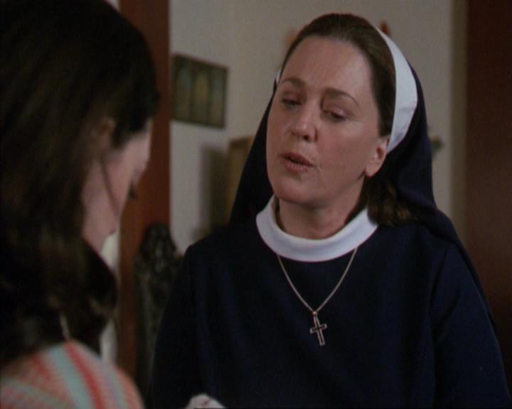 Charmed-Online_dot_net-4x01-2CharmedAgain3396.jpg