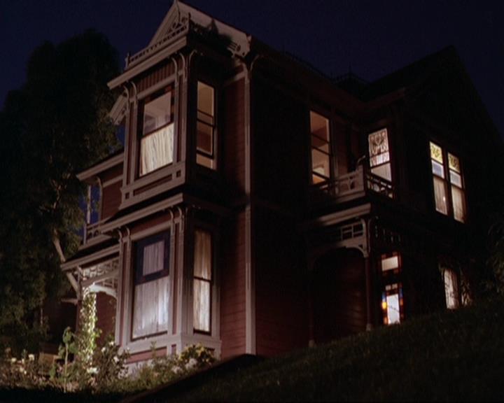 Charmed-Online_dot_net-4x01-2CharmedAgain3649.jpg