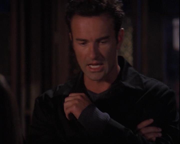 Charmed-Online_dot_net-4x01-2CharmedAgain3811.jpg